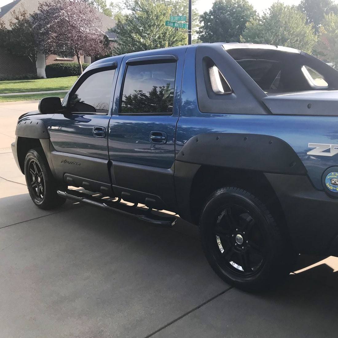 Chevrolet Chevy Avalanche 0206 Fender Flares With Cladding