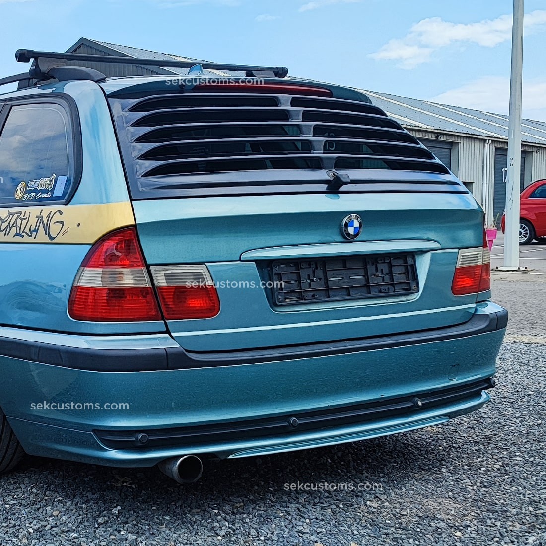 BMW 3-series touring louver